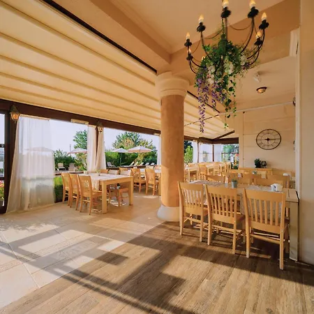 Sunny Castle Кранево