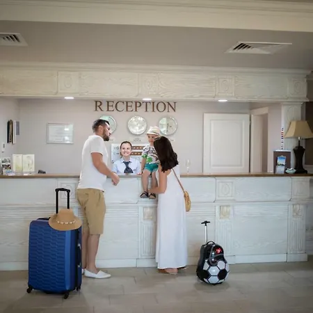 Sunny Castle Hotel
