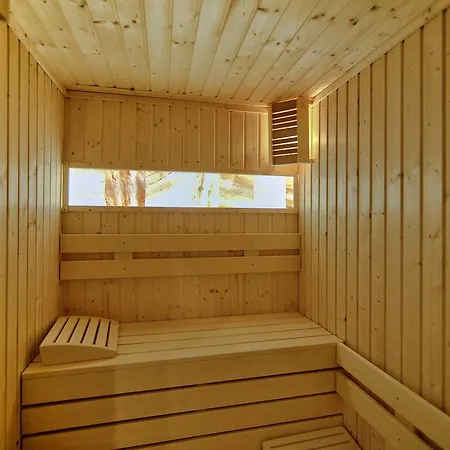 Отель Sunny Castle 4*