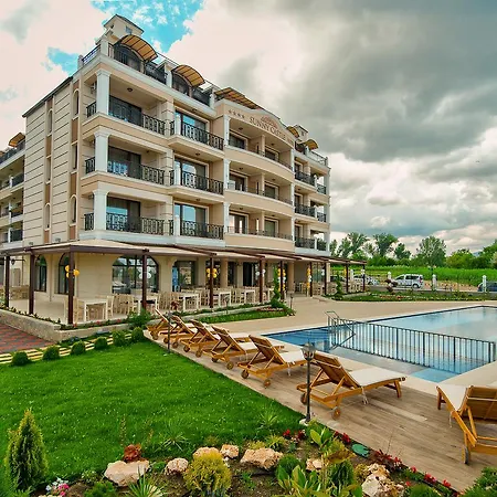 فندق Sunny Castle