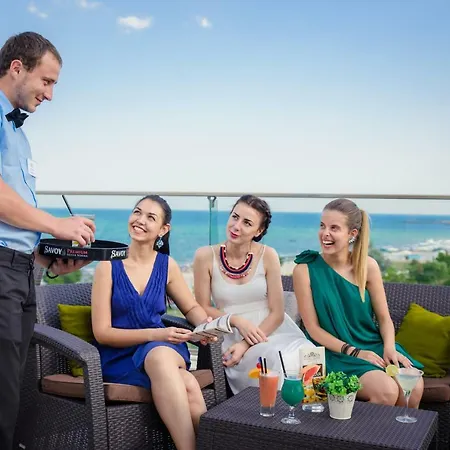 Sunny Castle Отель