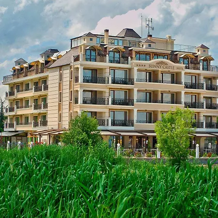 Sunny Castle Отель 4*