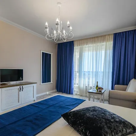 Sunny Castle Отель 4*