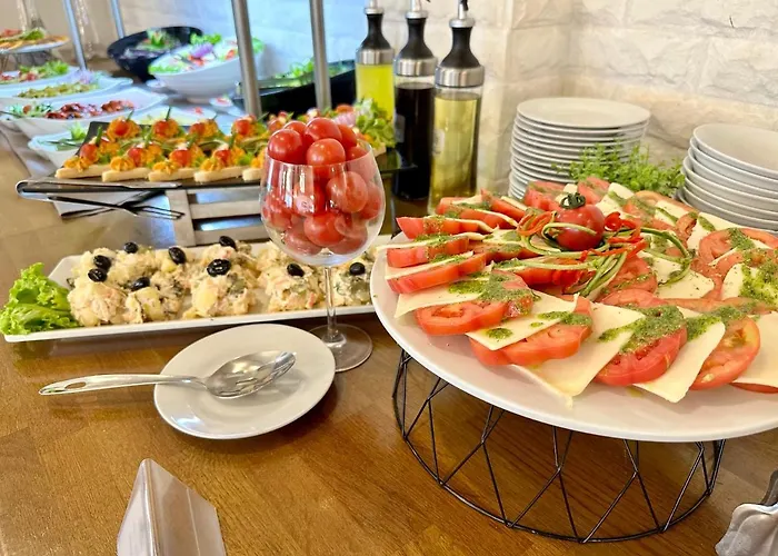 Sunny Castle كرانيفو