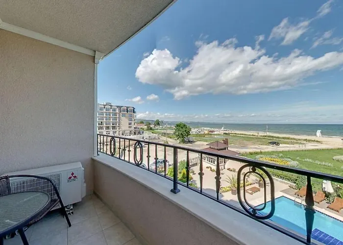 Hotel Sunny Castle 4*