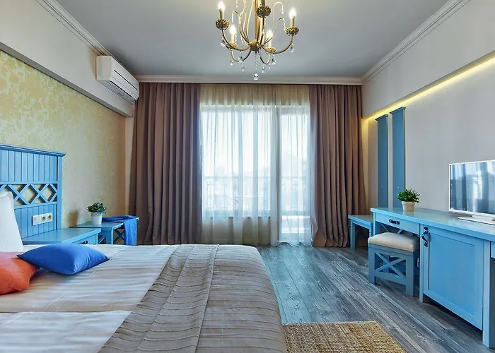 Sunny Castle Kranevo