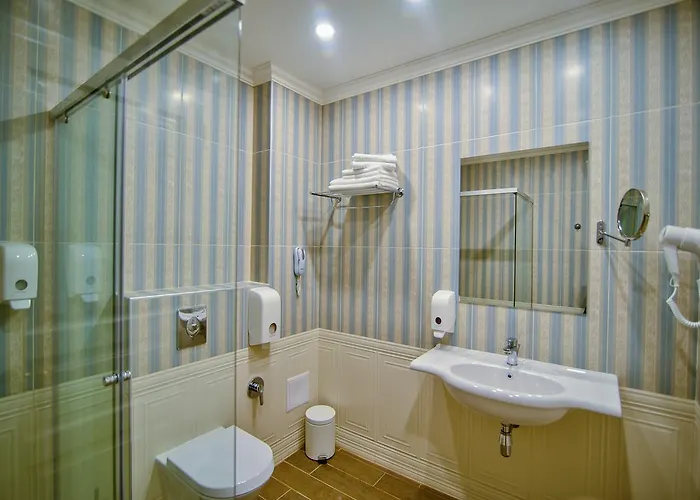 Sunny Castle Hotel 4*